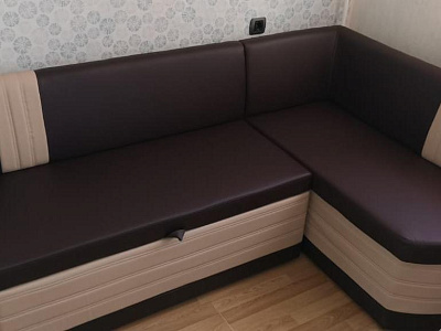 Кухонный угловой диван Токио правый угол